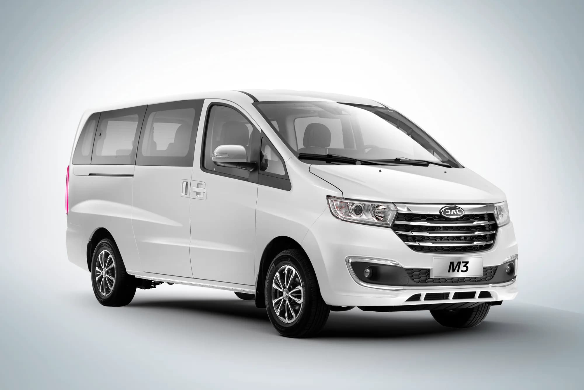 JAC M3