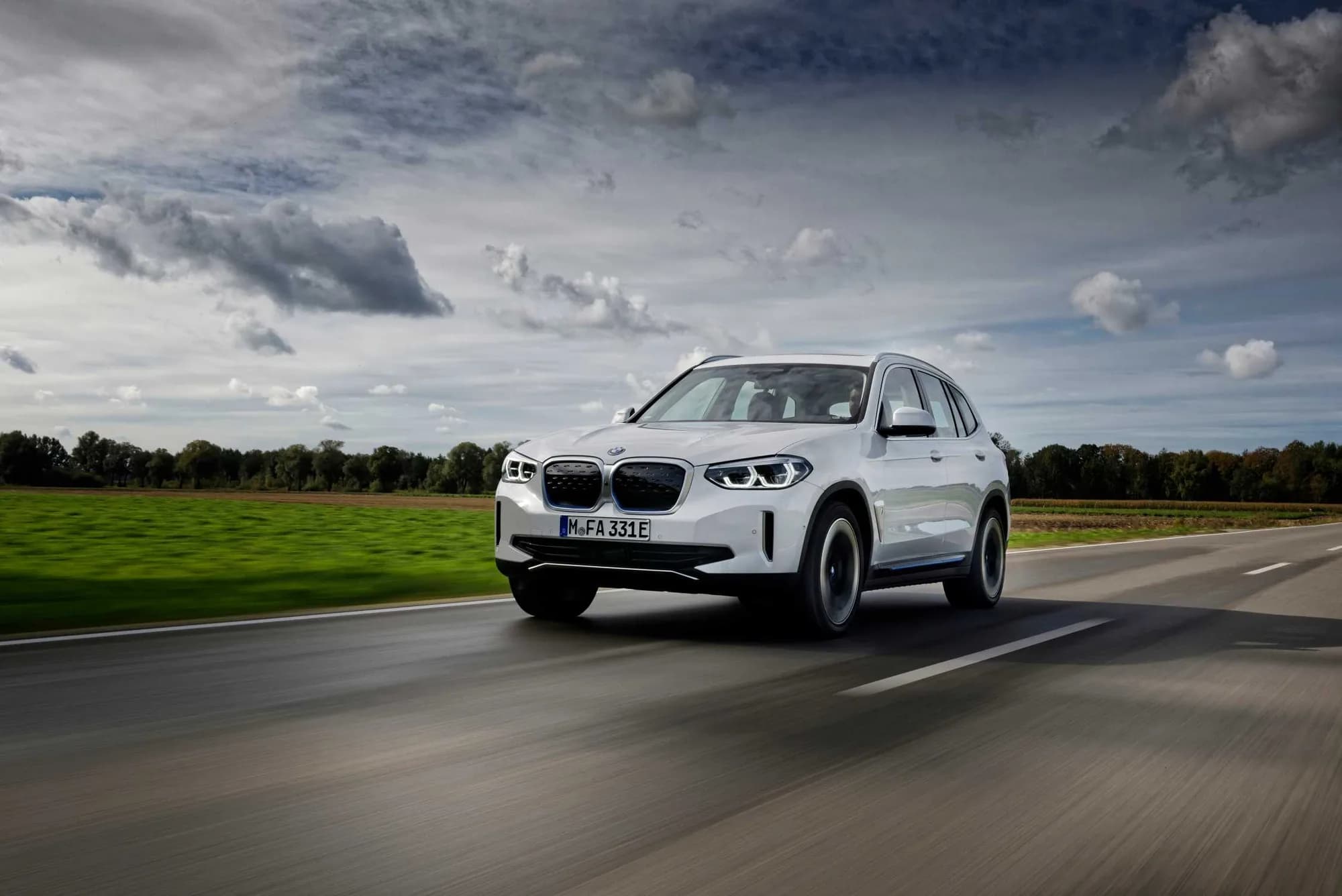 BMW iX3