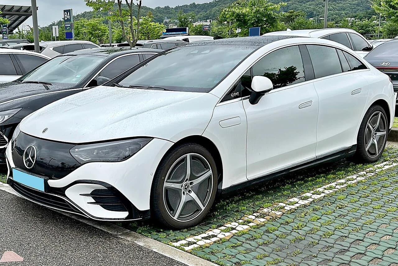 Mercedes-Benz EQE