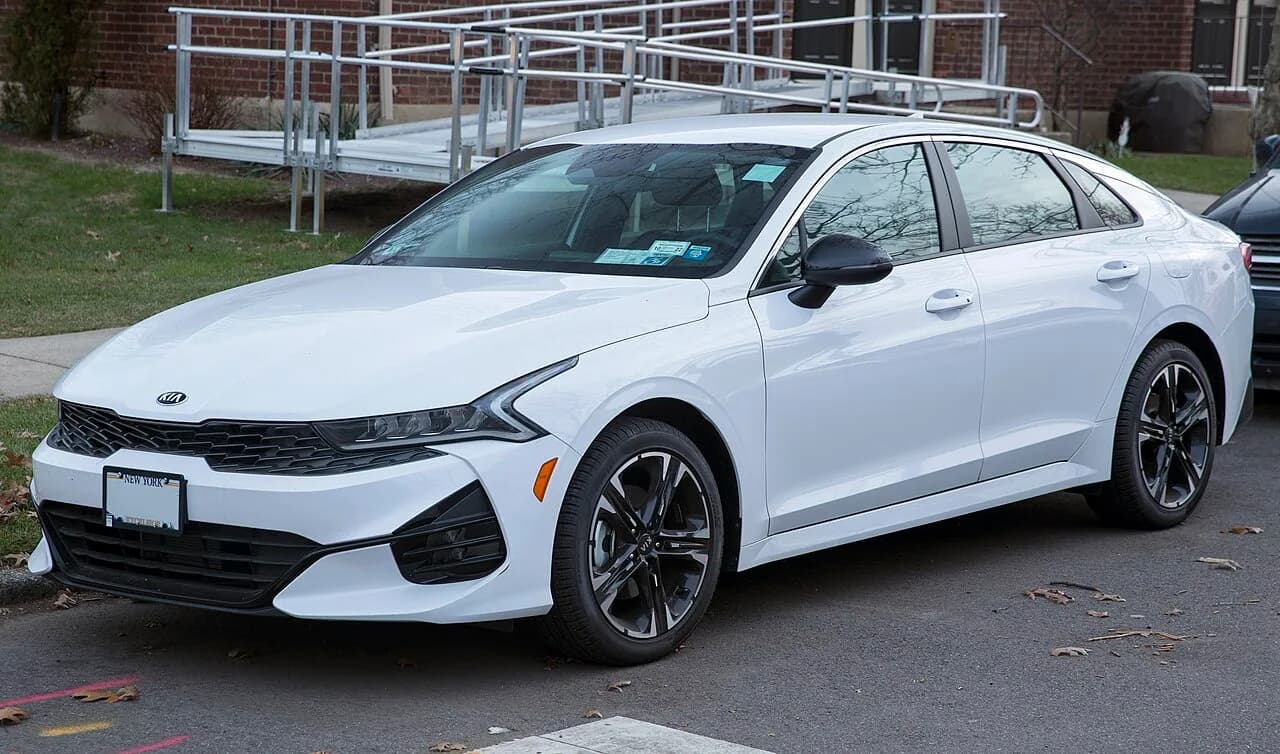 Kia K5 / Optima
